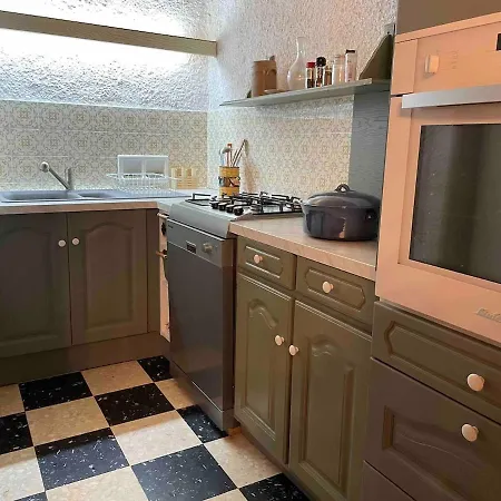 Casa de Férias Maison De Campagne Proche Riviere La Roque-sur-Cèze
