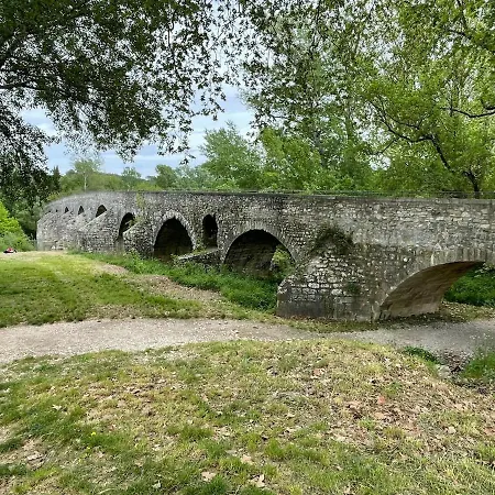 Maison De Campagne Proche Riviere